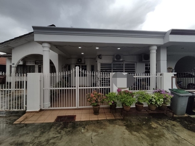 Freehold Single Storey Terrace Taman Sri Anika Klang