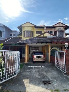 Freehold terrace house