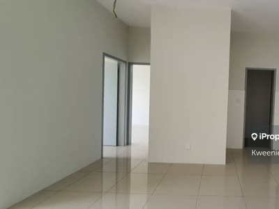 Platinum OUG Residence @ Partly Furnihsed Unit 3r2b For Sale