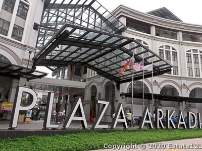 Private CoWorking Space at Plaza Arkadia