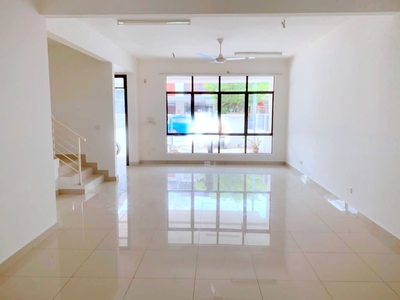 Rawang M Residence 1 Double story House For Rent