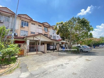 Semi Furnished, 3 Storey Terrace @ Subang Bestari for Rent