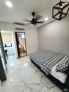 Seputeh (KL) Nice & Interior Designed Fully Furnished MASTER Room + Private Bathroom (Free Utilities & WiFi)