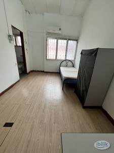 PJ, Subang Jaya Fully furnished 1 month Deposit room for rent