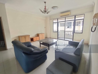 Stulang Darat penthouse unit 3 mins to Ciq For Sale @ Fully Furnished