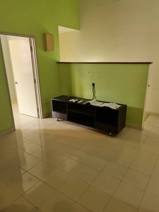 Super Cheap Partially Furnished Townhouse Upstair Ready For Rent