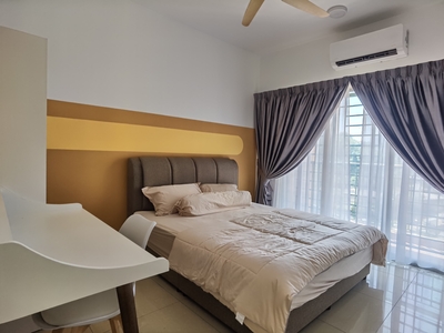 [Walking to MRT] Middle Balcony Room at Connaught Avenue, Cheras Taman Connaught Cheras Near MRT