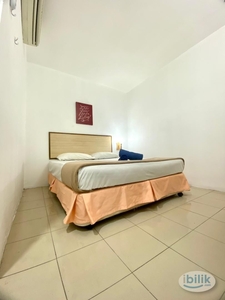 ZeroDeposit Co Living Space at Newton Hotel @ Desa Subang Permai, Near Subang Airport