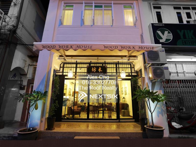 2 Storey Heritage ShopHouse Jalan Sungai Ujong