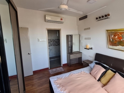 Cozy Master Bedroom at Villa Angsana Condominium, Jalan Ipoh, Kuala Lumpur!