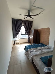 Fully Furnished Master room For rent At The Hipster Taman desa