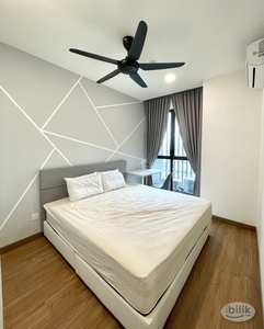 Newly Renovated Master Bedroom for Rent RM1150, included Utilities Fee.