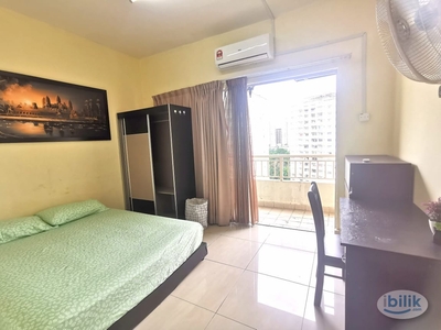 Sunway Mix Gender Balcony Bedroom At Suriamas Near Pyramid, Geo, UOA Tower, Subang Jaya, SS15, Bandar Sunway, Petaling Jaya