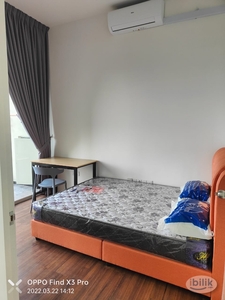 [Available NOW] Female Unit at Cheras Maluri Una Residence Room For Rent | Walk to MRT Velocity Aeon Maluri