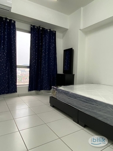 Fully Furnished Middle Room At Ampang! Female Unit! Just Beside LRT!