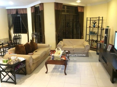 Jb Town Area Condo For Rent