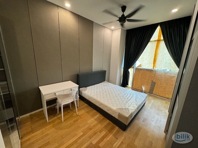 Master Room to Rent at The Manhattan 61 Raja Chulan Condominium