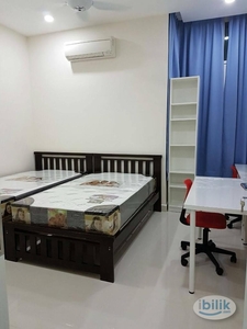 Master room with attached bathroom at Nadayu28, Bandar Sunway