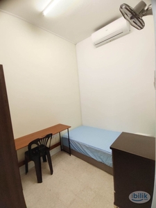 Near LRT Taman Paramount House ✨Fully Furnish Single Room Ready Move in