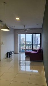 Partial furnished 3r3b unit, corner unit, available in May