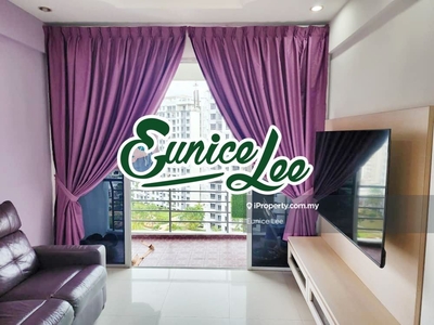 Putra Place poolview 1050sf fully furnished with 1 carpark