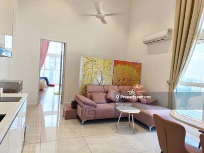 Quill Residence 1 bedroom for rent with high ceiling
