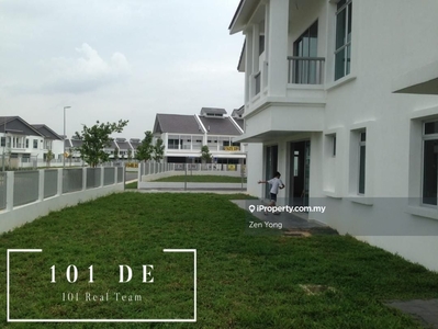 Well Maintained Corner Unit for Sale / Partial Furnished Gated Guarded
