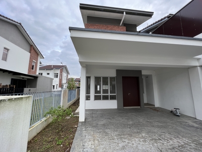 2 storey house for rent, Livia Endlot @ bandar rimbayu - Speiclaist agent