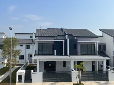 2 storey house for sale, Robin endlot @ bandar rimbayu - Area Specialist