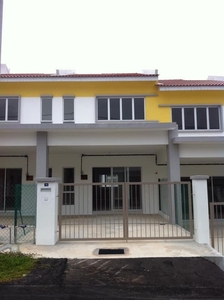 2 Sty Rumah Teres, Seksyen 6, Bandar Rinching near Tesco and Ecosave Semenyih