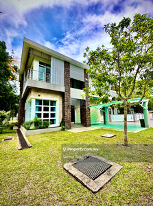 A Double-Storey Bungalow in Jesselton Heights.