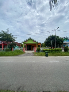 Banglo 1.5 tingkat Taman MBI Desaku, Padang Serai, Kedah