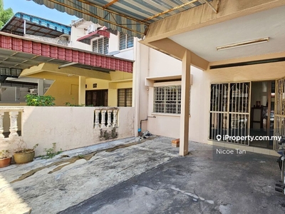 Bercham Ipoh Double Storey Terrace Fully Extended Kitchen Renovated