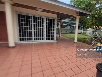 Corner Lot Double Storey House With Huge Land