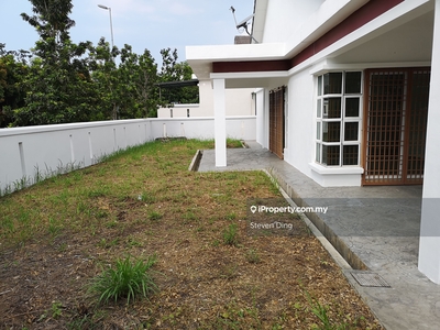 Corner Single Storey Terrace 24x70 with 22 feet land For Rent
