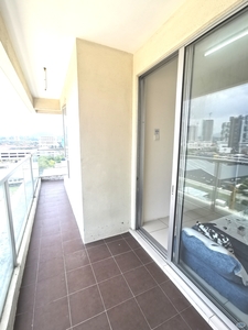 [Female Unit] Setapak PV20 Comfy Single Room with Balcony for Rent