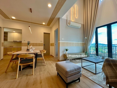 Fully Furnished. Duplex Penthouse Vantage Tamu, Jalan Stampin Tengah