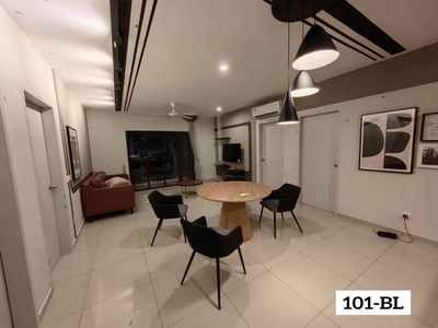 [FULLY FURNISHED & RENOVATED] 1000sqft Huni Eco Ardence, Setia Alam. 3 Bedrooms & 2 Bathrooms