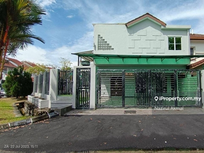 Fully Renovated Corner Lot Double Storey Putra Heights For Sale!