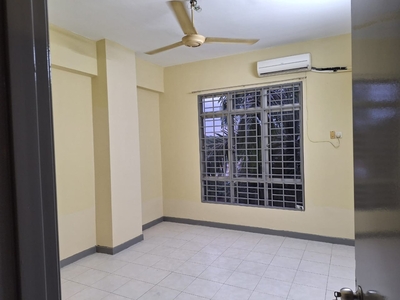 Impian Height for Rent