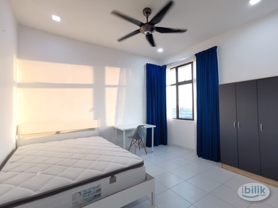 Master Room with private bathroom, 5 min to Uitm Shah Alam, I-central Section 7