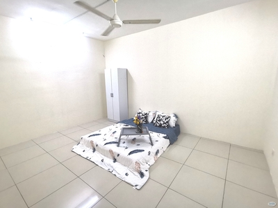 [Non Sharing Female Unit] Setapak PV20 Nice & Comfortable Big Medium Room for rent