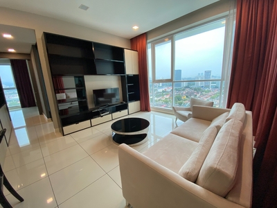 Pool View Uptown Residences Condominium For SALE