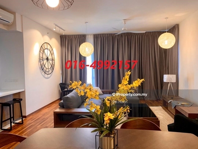 Prime location for luxury living near Straits Quay.