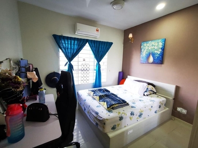 Suri Puteri Service Apartment (Section 20 Shah Alam) For SALE