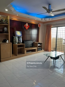Vista Komanwel A Fully Furniture unit for rent