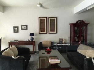 2.5 sty Bayan hill house for Sale