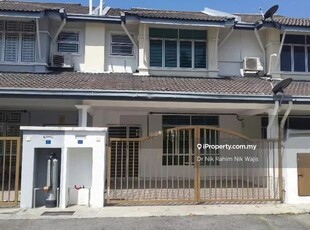 Double Storey House Taman Jelok Impian, Prima Saujana, Kajang