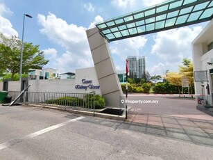 Gated and Guarded Taman Klebang Utama 2 1/2 Semi-D For Rent swimming