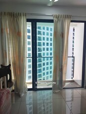 Mizumi / Partially Furnished / 2 Carpark / Facing Pool View /Low Floor
